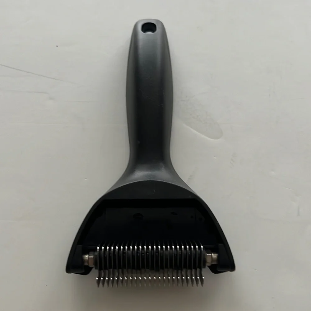 Oster Shedmonster De-Shedding Tool